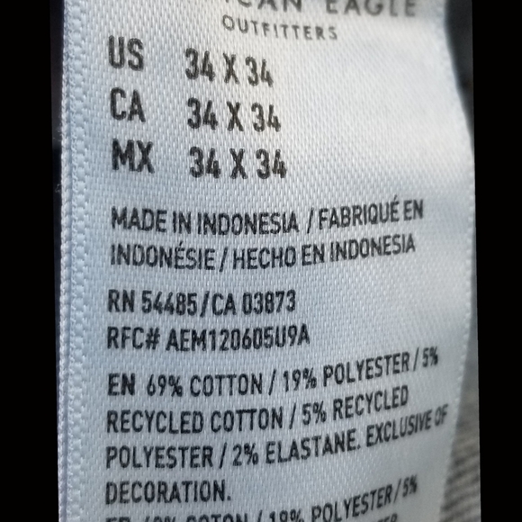 American Eagle Athletic Fit Jeans - Picture 9 of 9